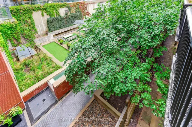 Additional image 36 of 781 King St Unit 211