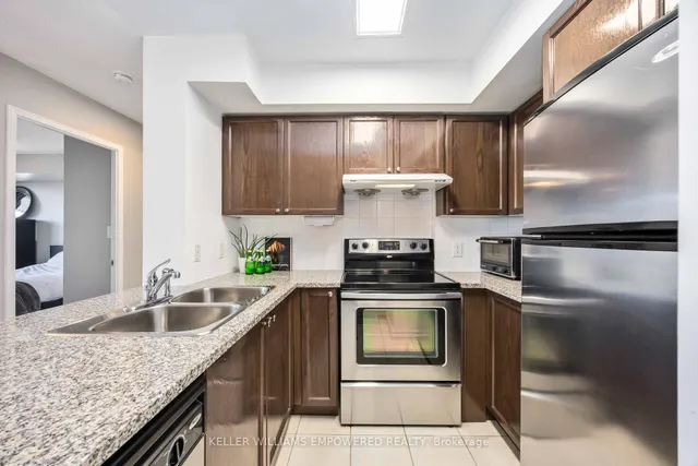 Additional image 13 of 35 Hollywood Ave Unit 1123