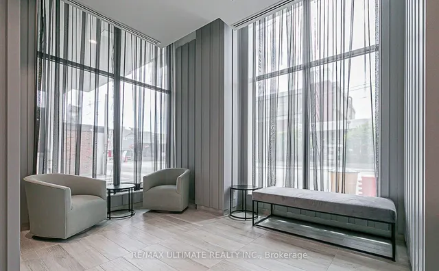 Additional image 3 of 1630 Queen St Unit 301