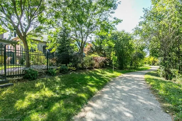 Additional image 39 of 19 Tremaine Dr