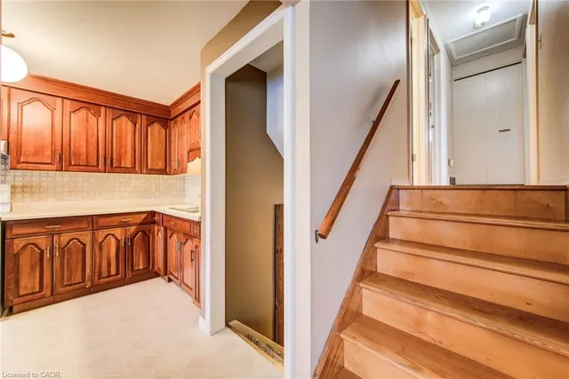Additional image 8 of 53 Belwood Cres