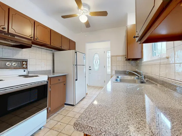 Additional image 9 of 70 Crossbow Cres