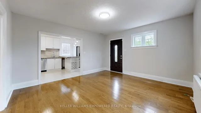 Additional image 5 of 107 Lawrence Cres