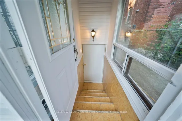 Additional image 29 of 85 Emerson Ave