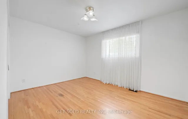 Additional image 16 of 54 Ringway Cres