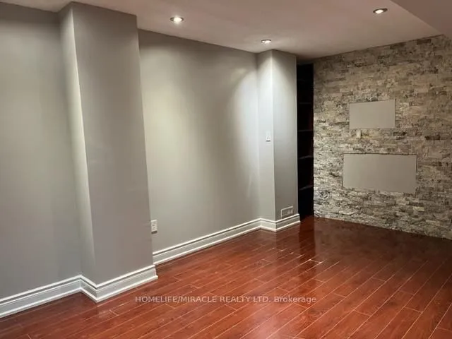 Additional image 23 of 81 Vessel Cres