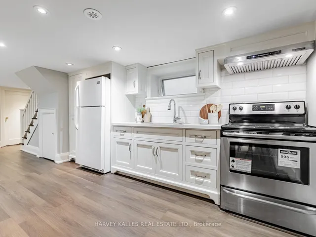 Additional image 12 of 566 Oriole Pkwy