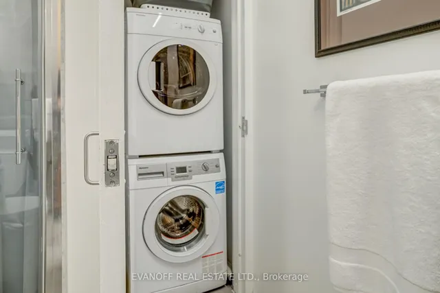 Additional image 10 of 90 Sumach St Unit 407