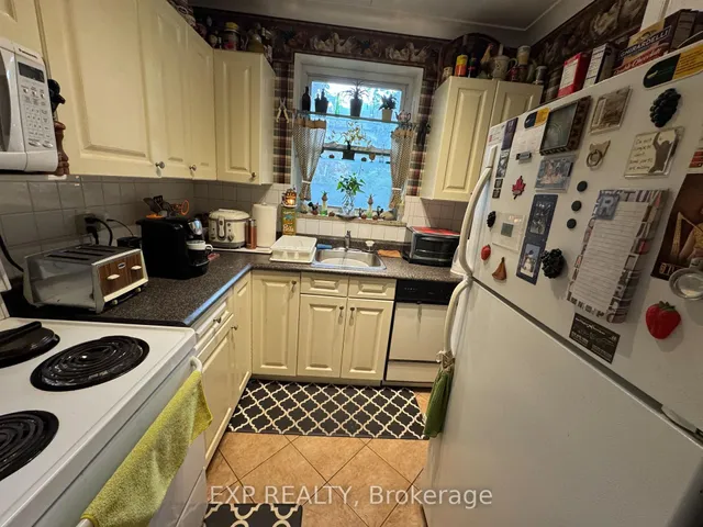 Additional image 8 of 30 elm Ave Unit 104