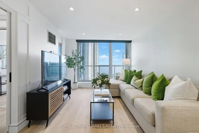 Additional image 11 of 208 Queens Quay Unit 1504