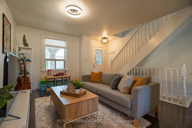 Additional image 9 of 204 Earlscourt Ave