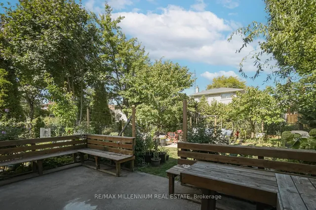 Additional image 40 of 242 Coronation Dr