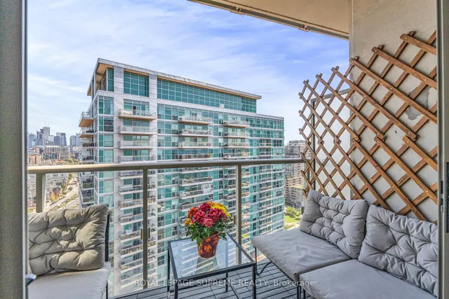 Additional image 27 of 125 Western Battery Rd Unit 2305