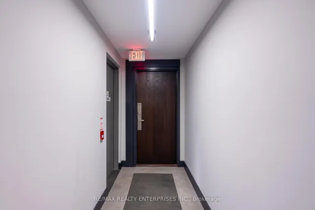 Additional image 3 of 1239 Dundas St Unit 204