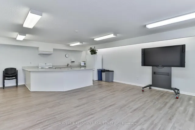 Additional image 21 of 3300 Don Mills Rd Unit 403