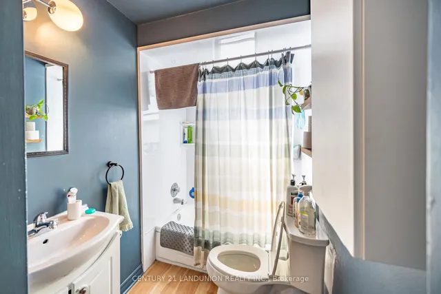 Additional image 17 of 133 Galt Ave