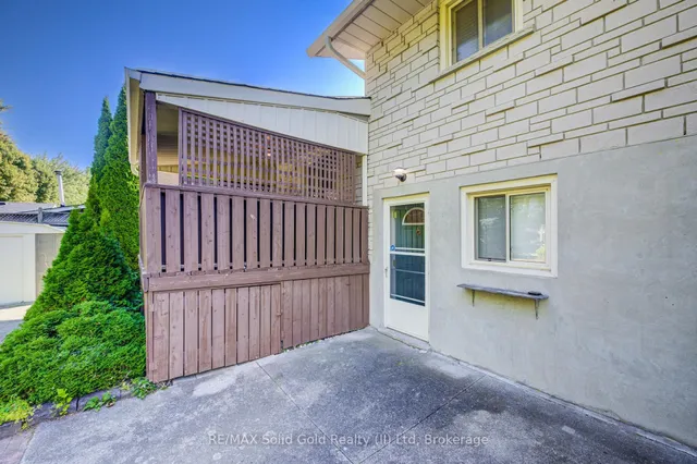 Additional image 32 of 211 Village Rd