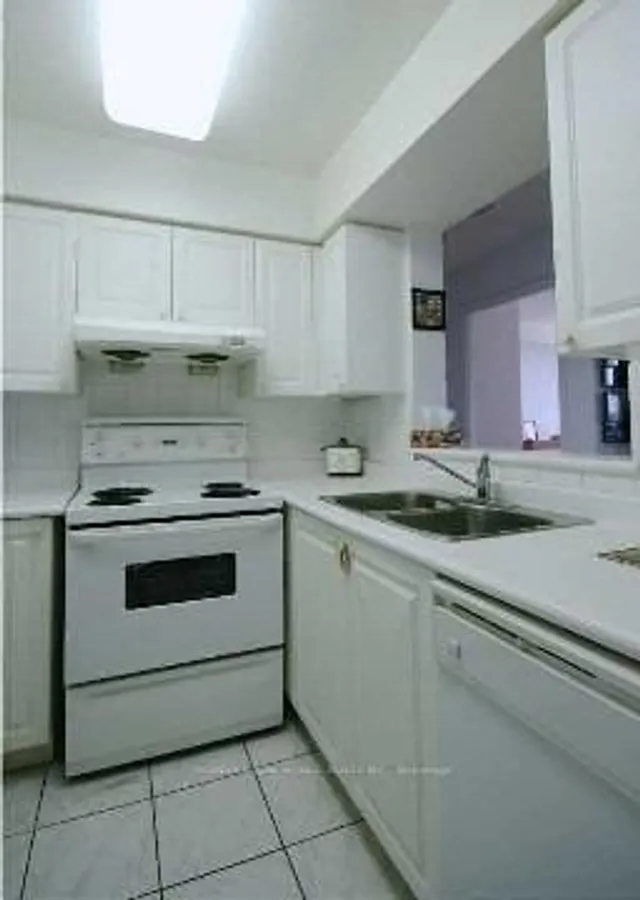 Additional image 6 of 3088 Kennedy Rd Unit 606