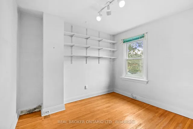 Additional image 20 of 47 Mortimer Ave