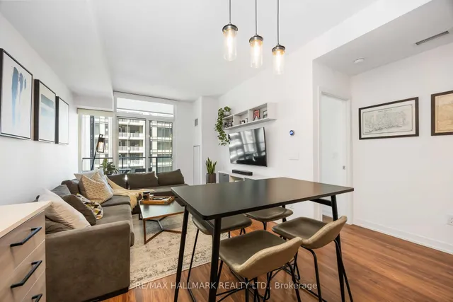 Additional image 11 of 105 George St Unit 902