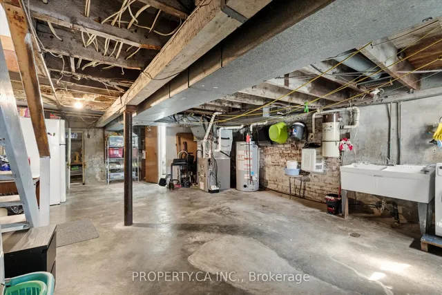 Additional image 35 of 790 Manning Ave