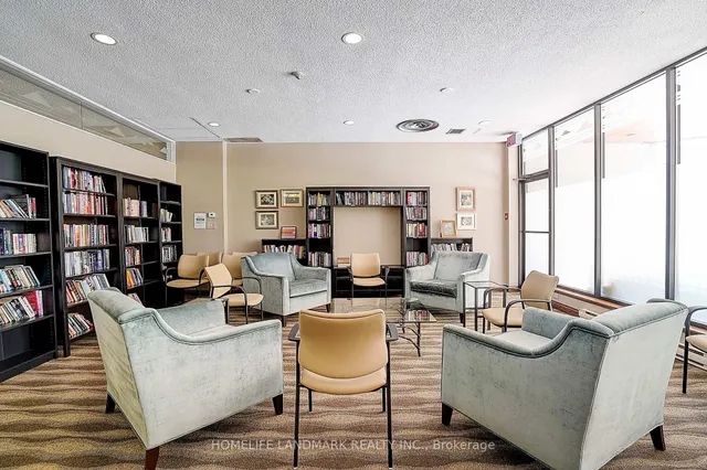 Additional image 46 of 130 Carlton St Unit 503