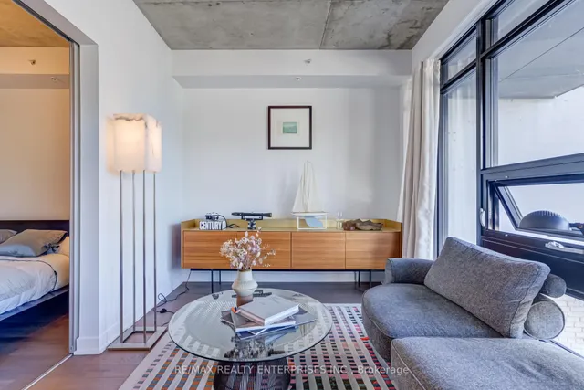 Additional image 10 of 1239 Dundas St Unit 204