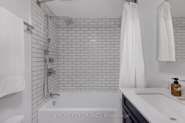 Additional image 38 of 419 RHODES Ave