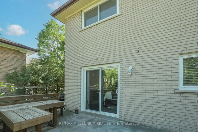 Additional image 38 of 242 Coronation Dr