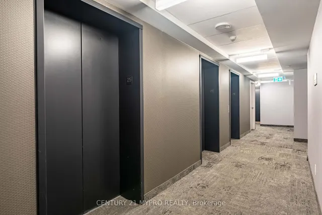 Additional image 6 of 159 Wellesley St Unit 2501