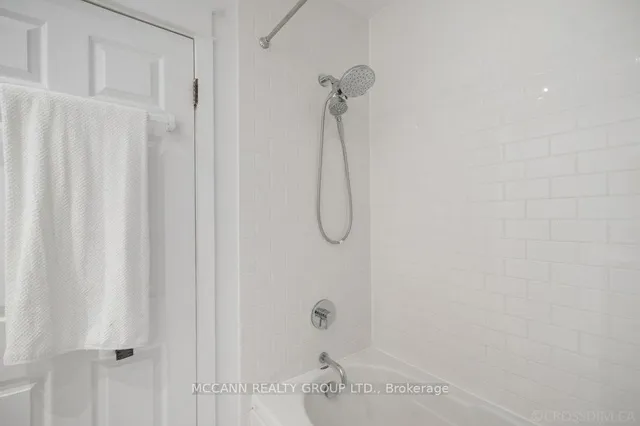 Additional image 35 of 43 Sherwood Ave