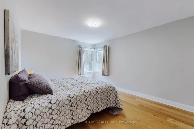 Additional image 16 of 55 Elvaston Dr