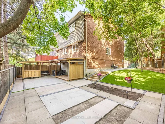 Additional image 22 of 36 Levitt Crt