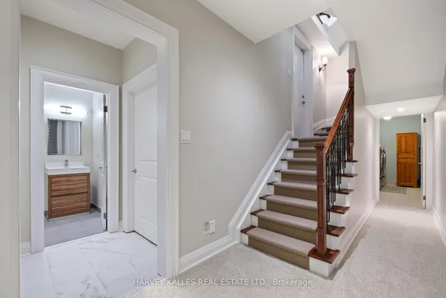 Additional image 33 of 487 Spadina Rd