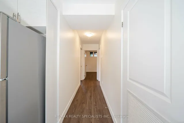 Additional image 14 of 160 Rochefort St Unit B-17