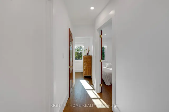 Additional image 14 of 1642 Dufferin St