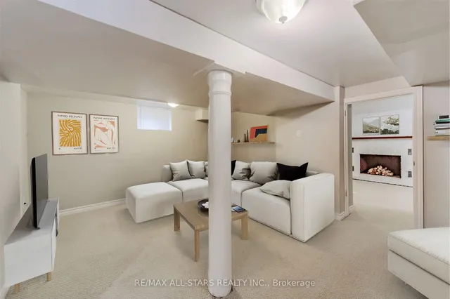 Additional image 21 of 27 Martindale Rd