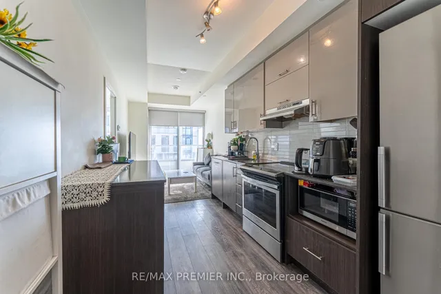 Additional image 7 of 180 Fairview Mall Dr Unit 1511