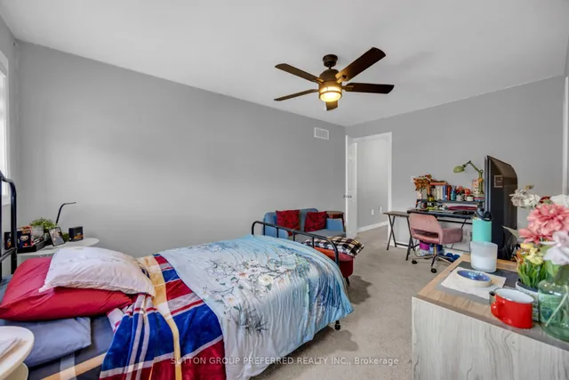 Additional image 28 of 59 Spachman St