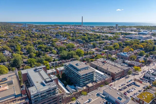 Additional image 30 of 201 Carlaw Ave Unit 239