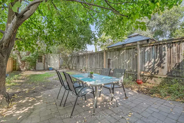 Additional image 34 of 14 Morland Rd