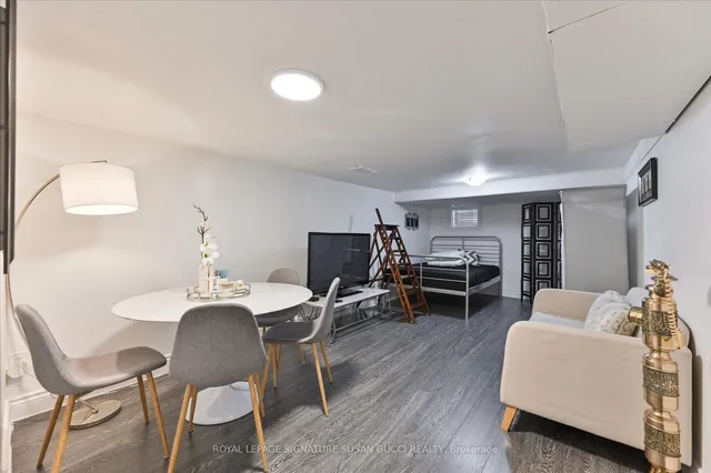 Additional image 28 of 94 Meighen Ave