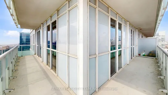 Additional image 22 of 300 Front St Unit 4311