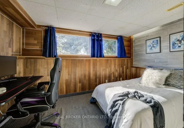 Additional image 22 of 144 Laurentian Dr