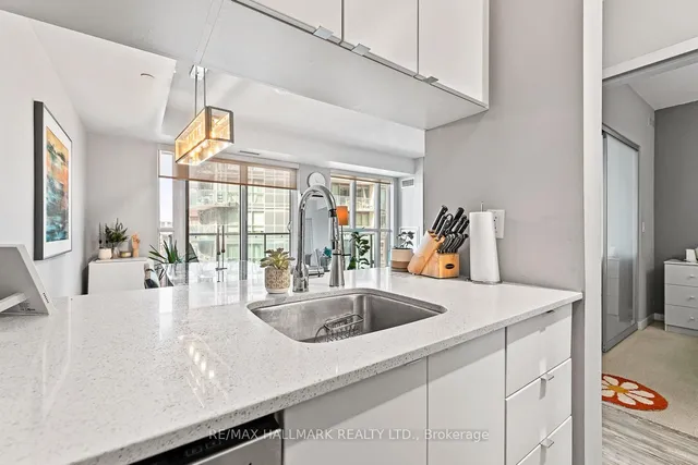 Additional image 7 of 69 Lynn Williams St Unit 709