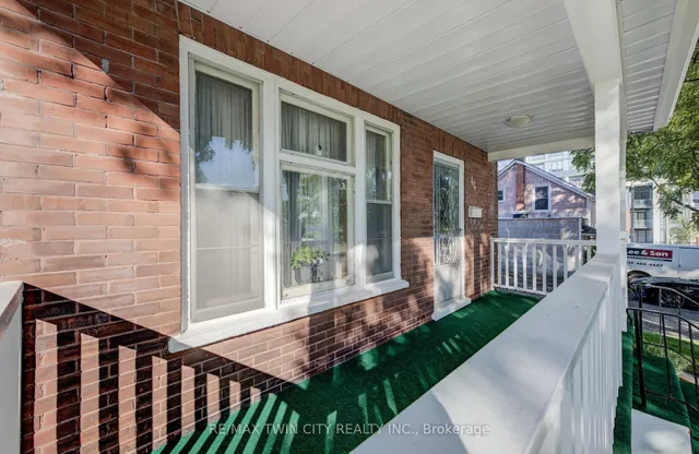 Additional image 5 of 44 Walter St
