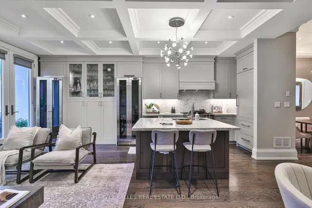 Additional image 14 of 2638A Bayview Ave