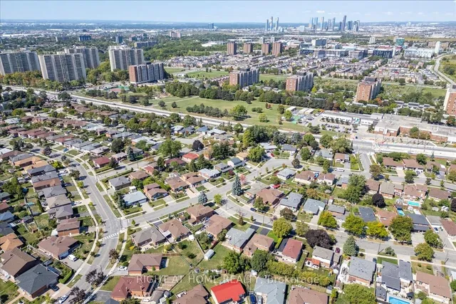 Additional image 32 of 27 Villata Gdns