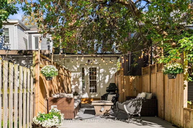 Additional image 25 of 612 Woodbine Ave