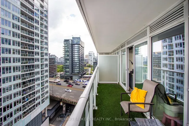 Additional image 38 of 17 Bathurst St Unit 1503